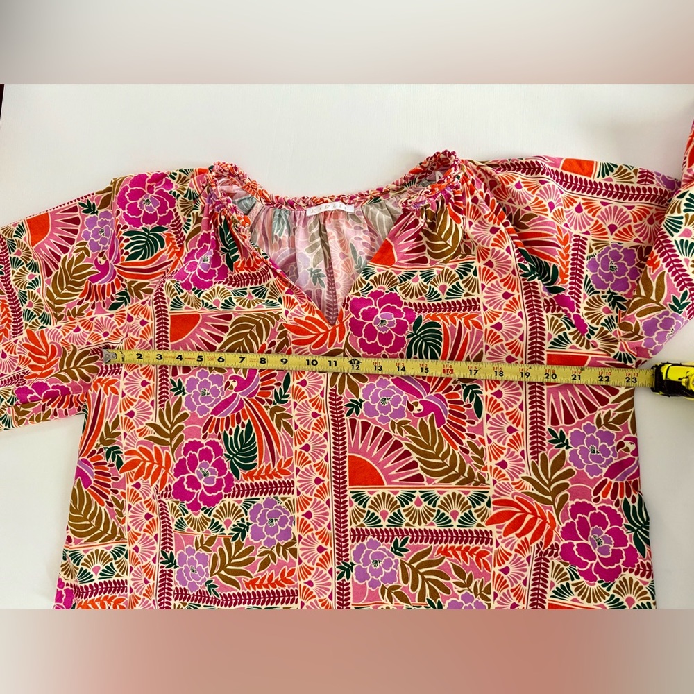 Karlie Toucan V-neck Braid Trim Top Size M - Picture 8 of 11